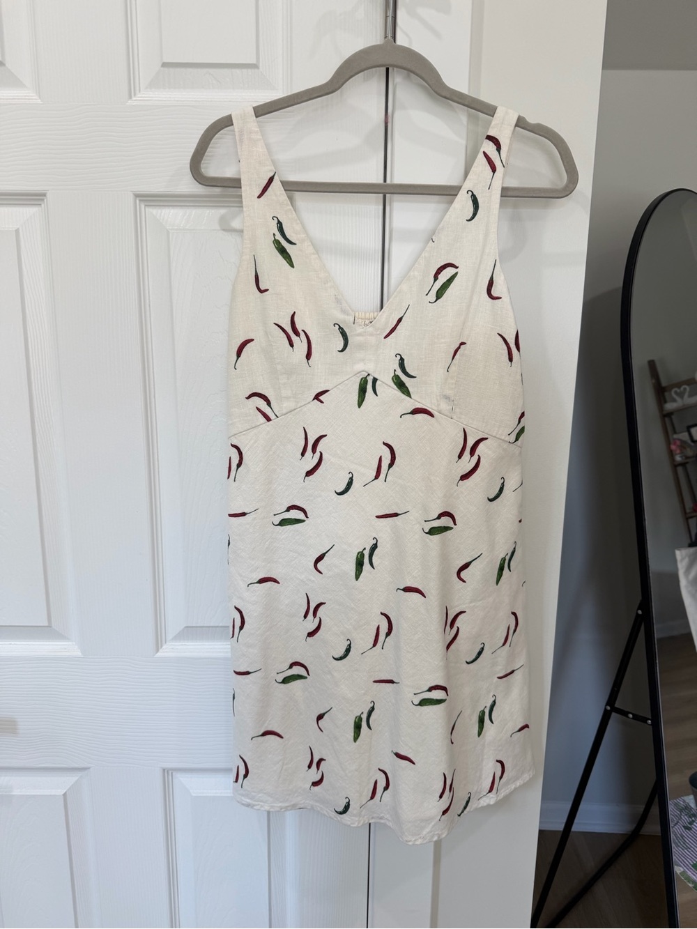 Abercrombie & Fitch Cream V-Neck Camisole with Red & Green Pepper Motif